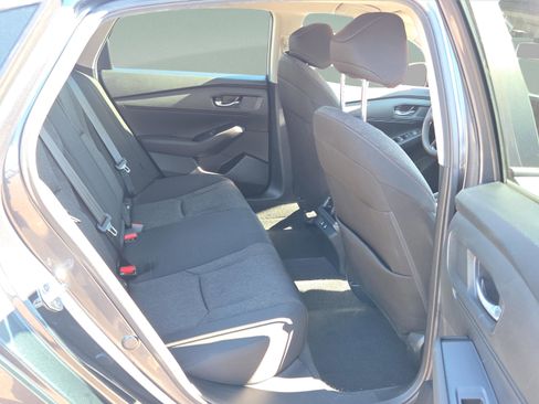 Used 2025 Honda Accord LX image 23