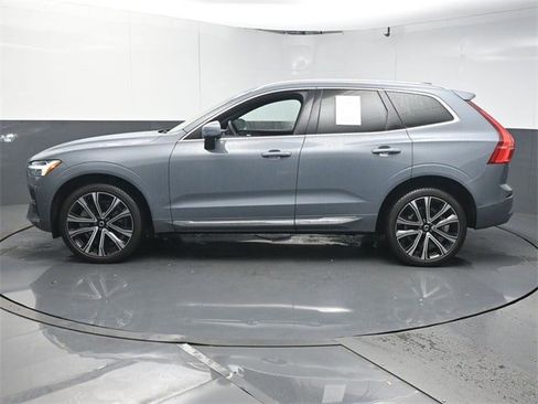 Certified 2023 Volvo XC60 B5 Ultimate w/ Protection Package Premier image 6