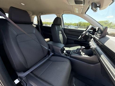 Used 2025 Honda CR-V LX image 25