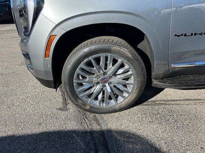 New 2026 GMC Yukon XL Elevation w/ Elevation Premium Package