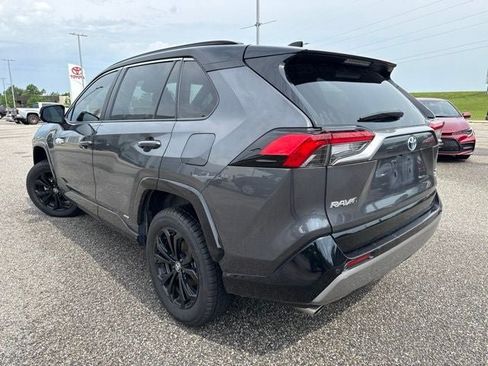 Used 2023 Toyota RAV4 XSE AWD/4WD image 3