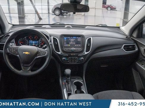 Used 2024 Chevrolet Equinox LT w/ LPO, Floor Liner Package FWD image 4