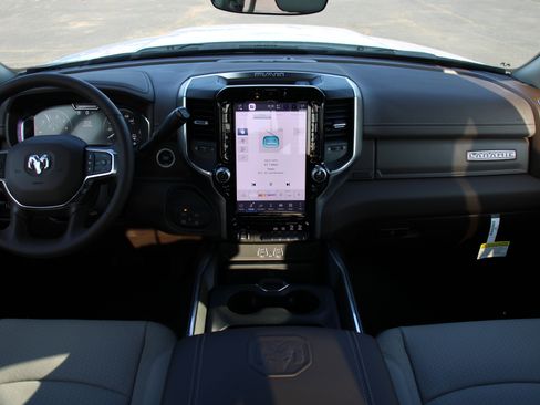 New 2025 RAM 2500 Laramie image 2