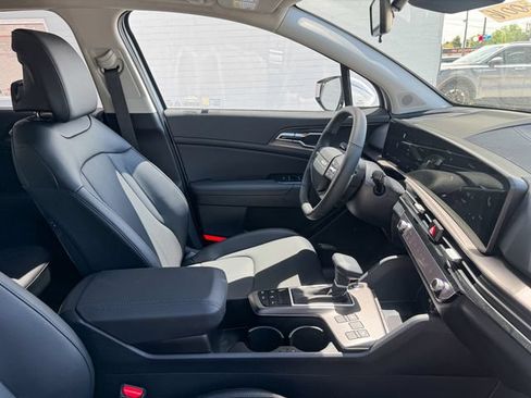 Certified 2026 Kia Sportage SX FWD image 23