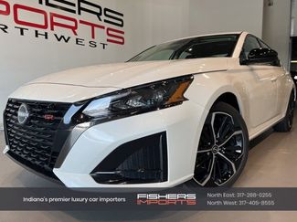 Used 2025 Nissan Altima 2.5 SR image 1