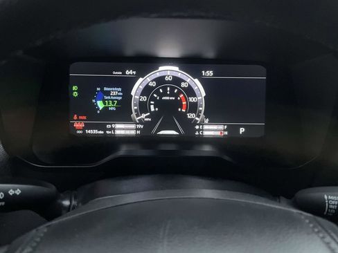 Used 2025 Toyota Tundra Limited AWD/4WD image 36