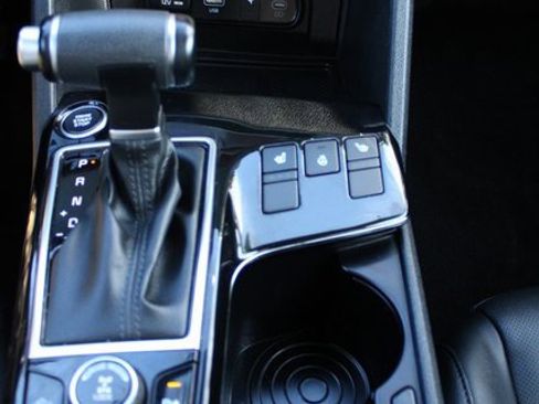 Certified 2023 Kia Sportage EX image 15