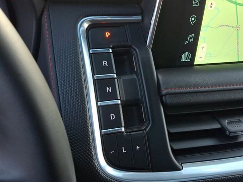 Used 2024 Chevrolet Tahoe RST w/ Luxury Package image 16