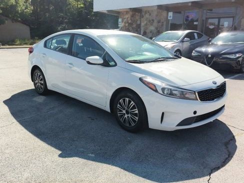 Used 2018 Kia Forte LX image 7