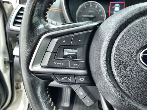 Used 2018 Subaru Crosstrek 2.0i Limited image 17