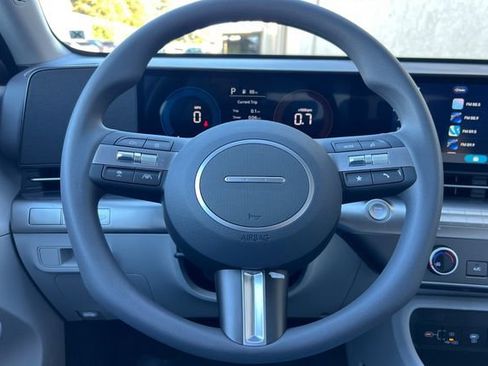 New 2026 Hyundai Kona SE image 23