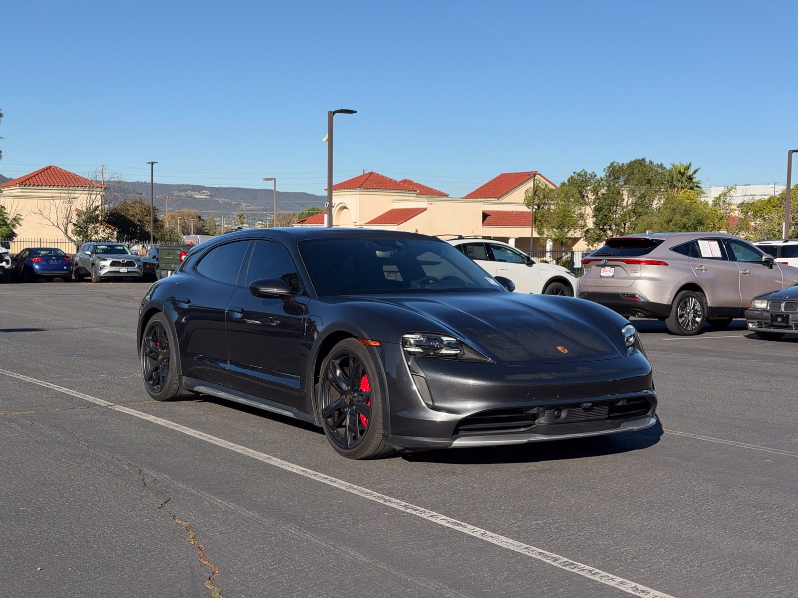 Used 2023 Porsche Taycan 4S AWD/4WD image 2