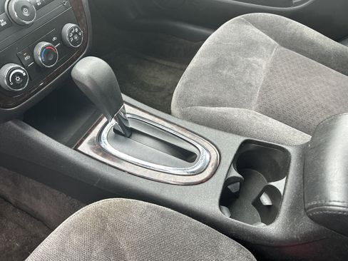 Used 2015 Chevrolet Impala Limited LS image 20