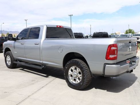 Used 2024 RAM 3500 Big Horn w/ Sport Appearance Package AWD/4WD image 4