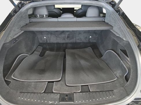 Used 2022 Tesla Model S AWD/4WD image 30