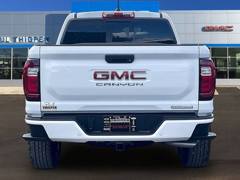New 2026 GMC Canyon Elevation w/ Convenience Package RWD image 4