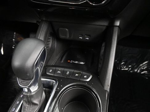 New 2025 Chevrolet TrailBlazer LT w/ Convenience Package FWD image 30