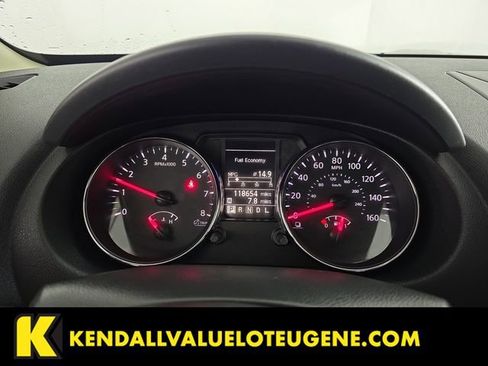 Used 2012 Nissan Rogue S image 11