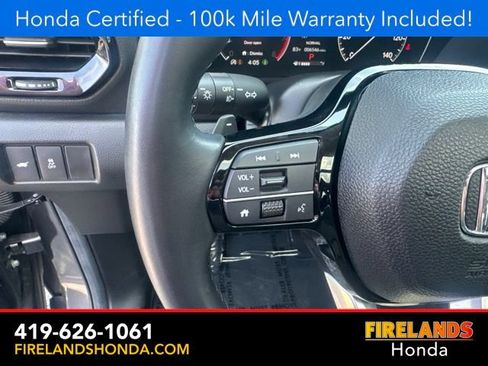 Certified 2025 Honda Pilot Touring image 18