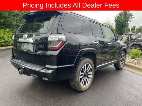 Used 2022 Toyota 4Runner Limited AWD/4WD image 5