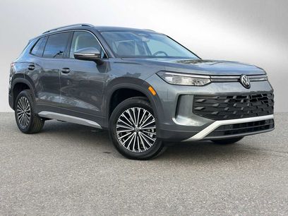 New 2025 Volkswagen Tiguan S