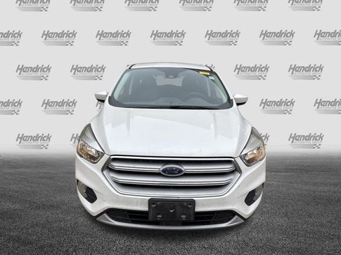 Used 2019 Ford Escape SE image 3