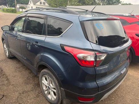 Used 2018 Ford Escape SE AWD/4WD image 5