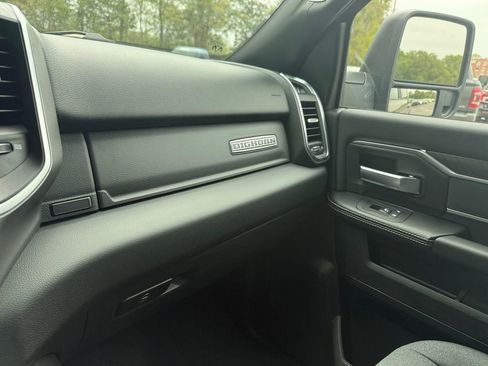 New 2026 RAM 2500 Big Horn AWD/4WD image 25