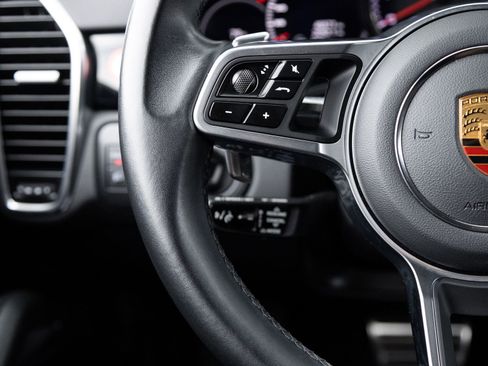 Certified 2023 Porsche Cayenne S Platinum AWD/4WD image 15