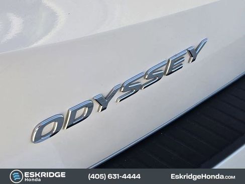 Used 2025 Honda Odyssey Elite image 12
