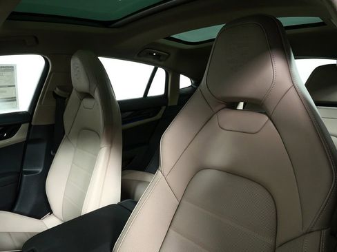 New 2026 Porsche Panamera RWD image 5