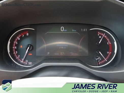 Used 2023 Toyota RAV4 XLE Premium AWD/4WD image 30
