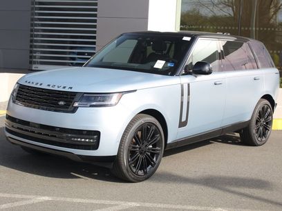 New 2026 Land Rover Range Rover Long Wheelbase SE