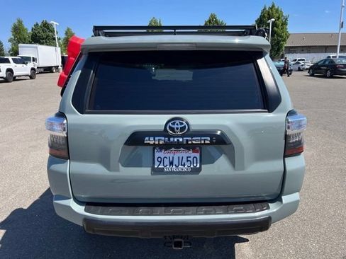 Used 2023 Toyota 4Runner TRD Off-Road Premium w/ Moonroof Package AWD/4WD image 6