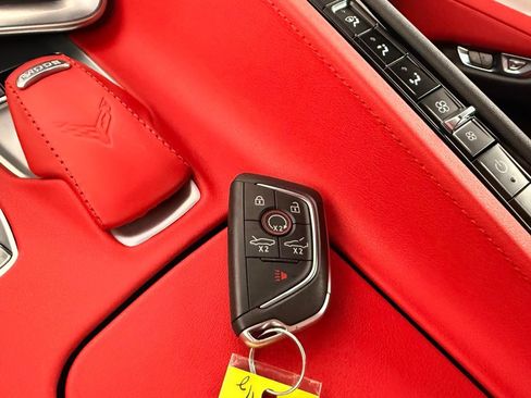 Used 2022 Chevrolet Corvette Stingray Preferred Cpe w/ Z51 Performance Package RWD image 43