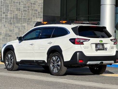 Used 2024 Subaru Outback Touring XT image 6