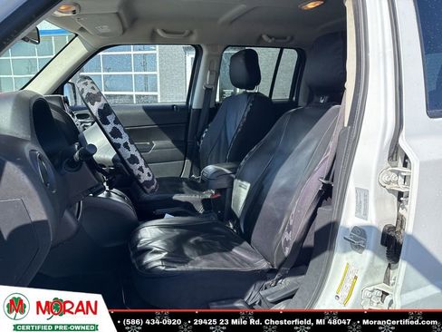 Used 2015 Jeep Patriot Latitude image 11