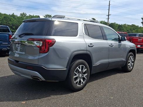 Used 2023 GMC Acadia SLE w/ Driver Convenience Package FWD image 6