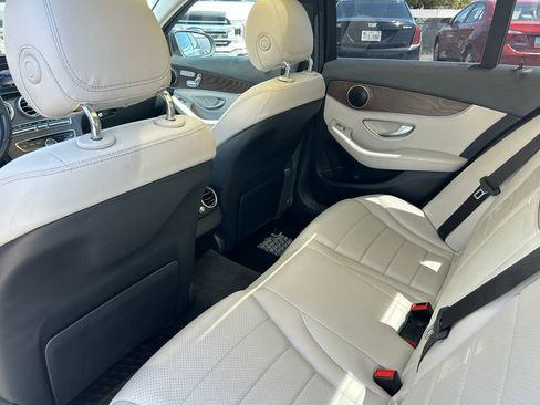 Used 2018 Mercedes-Benz C 300 4MATIC Sedan image 30