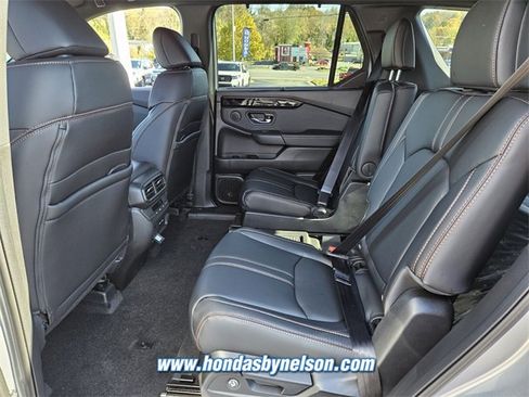 New 2025 Honda Pilot TrailSport image 6