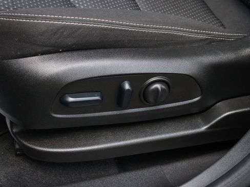 Used 2023 GMC Terrain SLE w/ LPO, Floor Liner Package AWD/4WD image 13