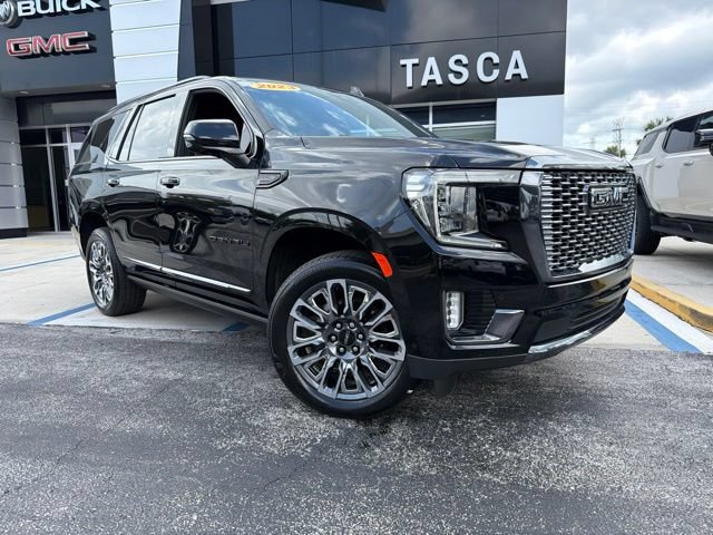 Used 2023 GMC Yukon Denali Ultimate AWD/4WD image 1