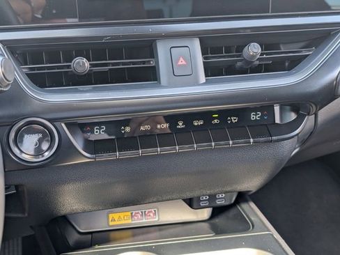 Used 2025 Lexus UX 300h FWD w/ Accessory Package (Z2) image 25