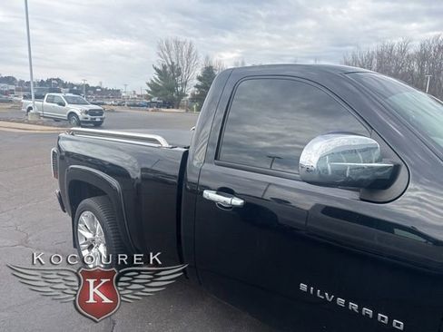 Used 2013 Chevrolet Silverado 1500 W/T w/ LS Package image 15