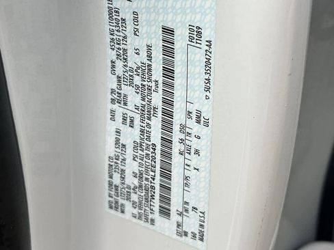 Used 2020 Ford F250 Platinum w/ FX4 Off-Road Package image 29