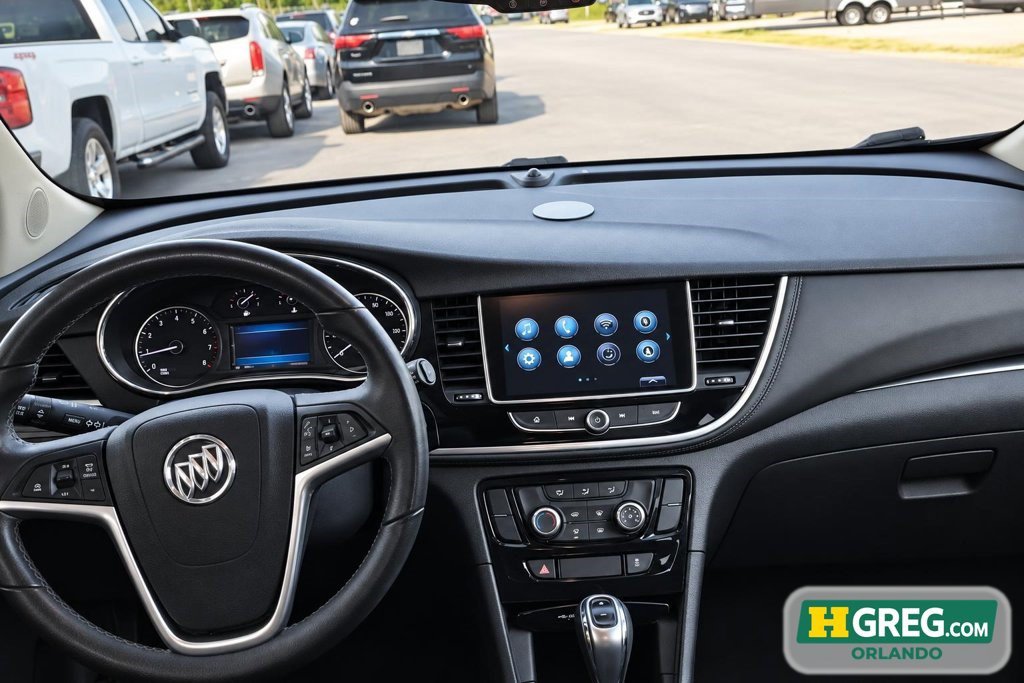 Used 2021 Buick Encore Preferred FWD image 11