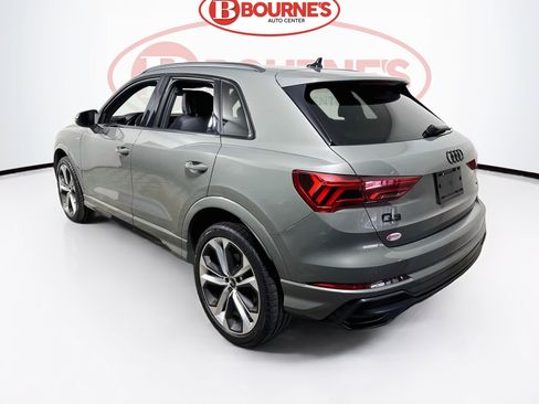 Used 2022 Audi Q3 2.0T Premium Plus w/ Premium Plus Package AWD/4WD image 10