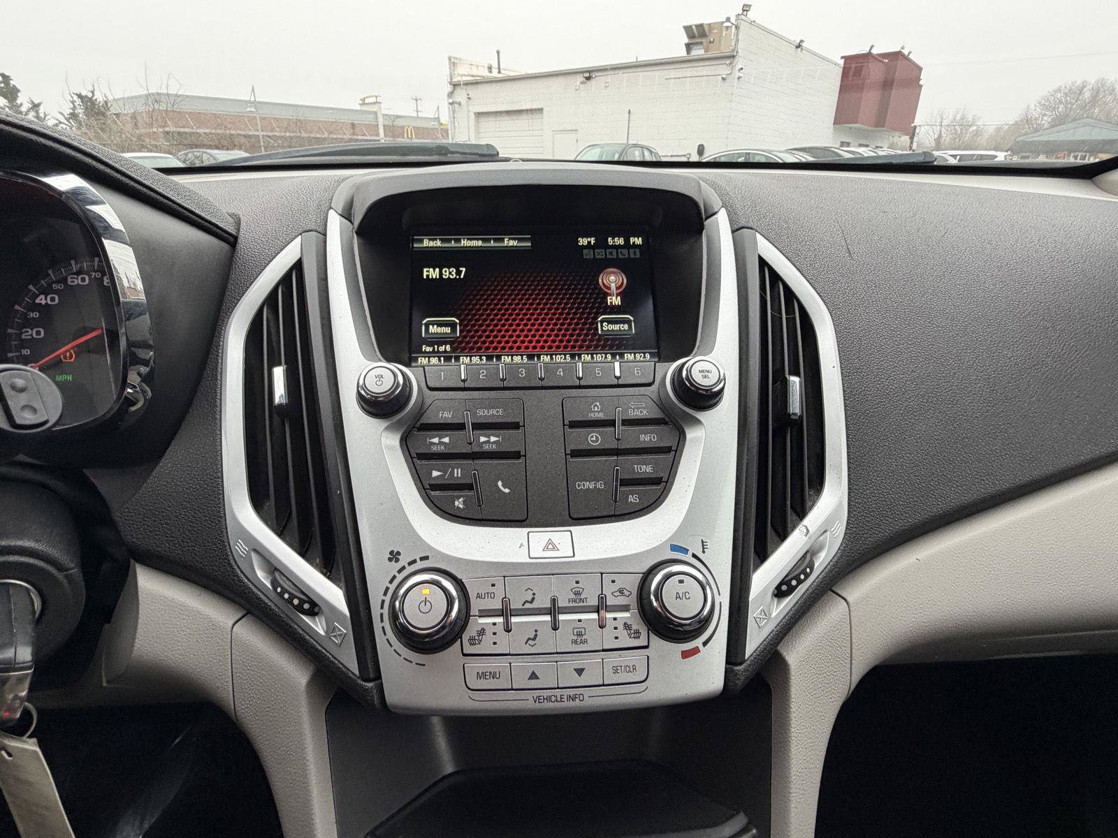 Used 2017 GMC Terrain SLE AWD/4WD image 17