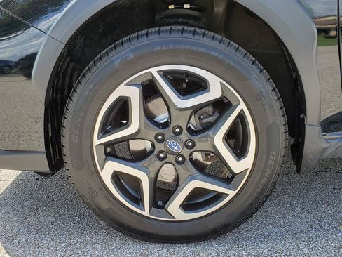 Used 2019 Subaru Crosstrek 2.0i Limited w/ Moonroof Package w/Navigation AWD/4WD image 8