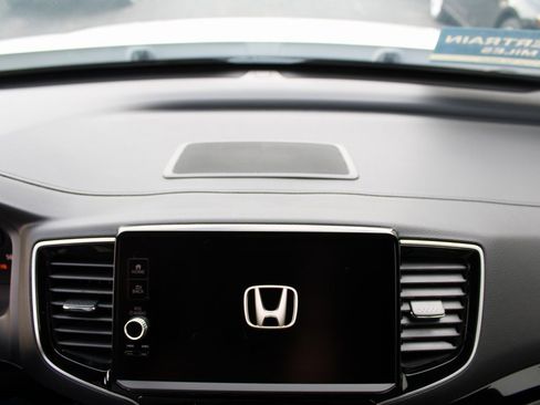 New 2026 Honda Ridgeline Black Edition image 39